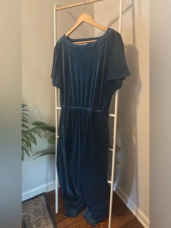 Anthropologie Velvet Jumpsuit in Teal Blue - Picture 3 of 12